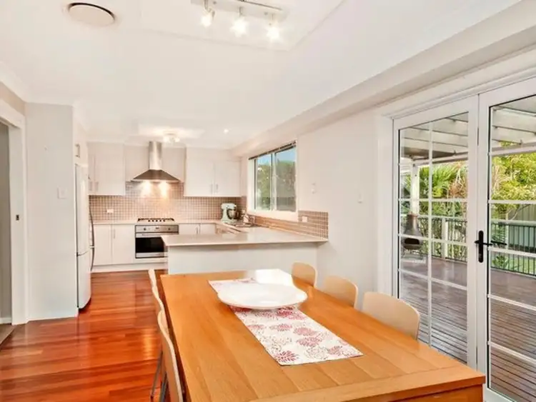 4 Wildwood Way, Valentine NSW 2280