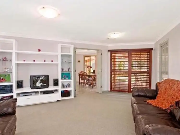 15 McCubbin Way, Lambton NSW 2299