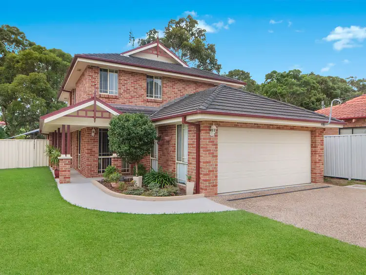 31 Virginia Street, Warners Bay NSW 2282