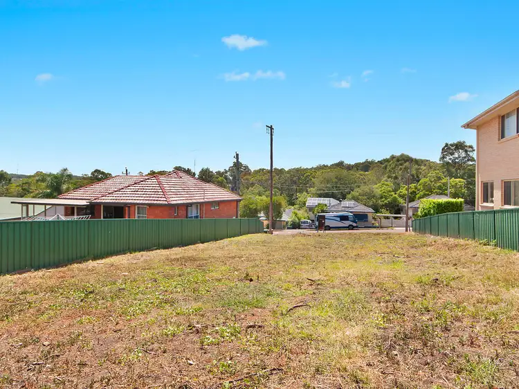 27 James Street, Warners Bay NSW 2282