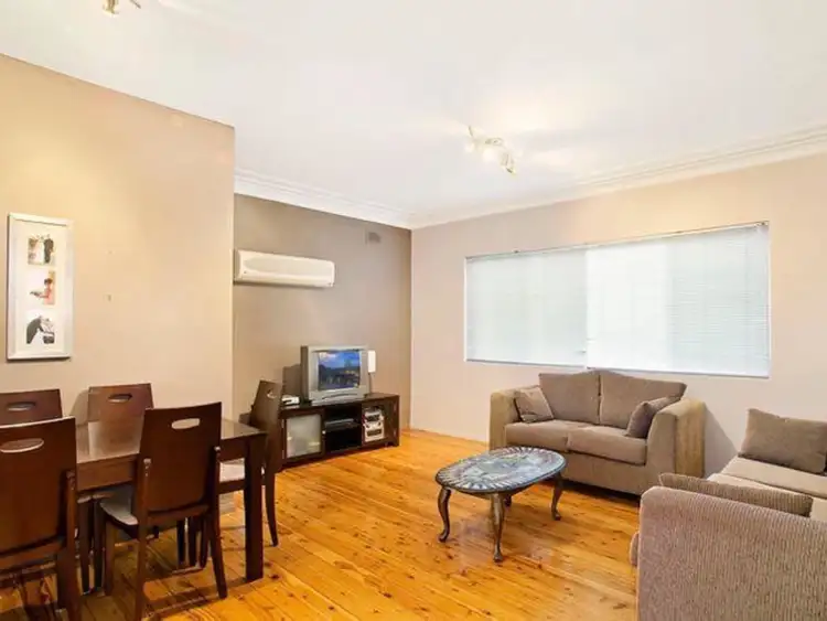 2 Nott Street, Warners Bay NSW 2282