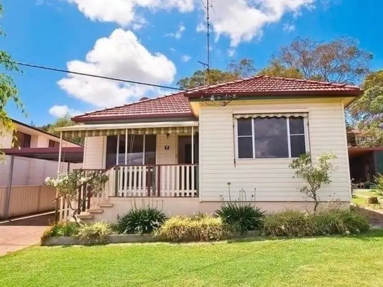 7 Speers Street, Speers Point NSW 2284