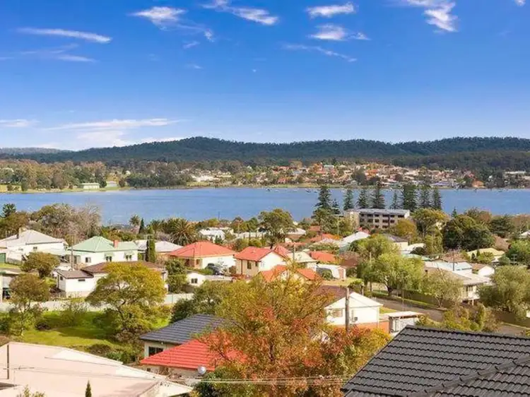 9 Hopkins Street, Speers Point NSW 2284