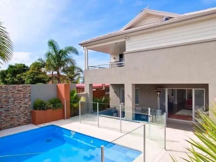63 Cowlishaw Street, Redhead NSW 2290