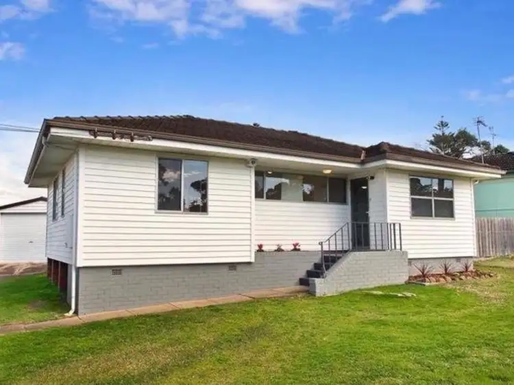 5 Mallee Street, Gateshead NSW 2290