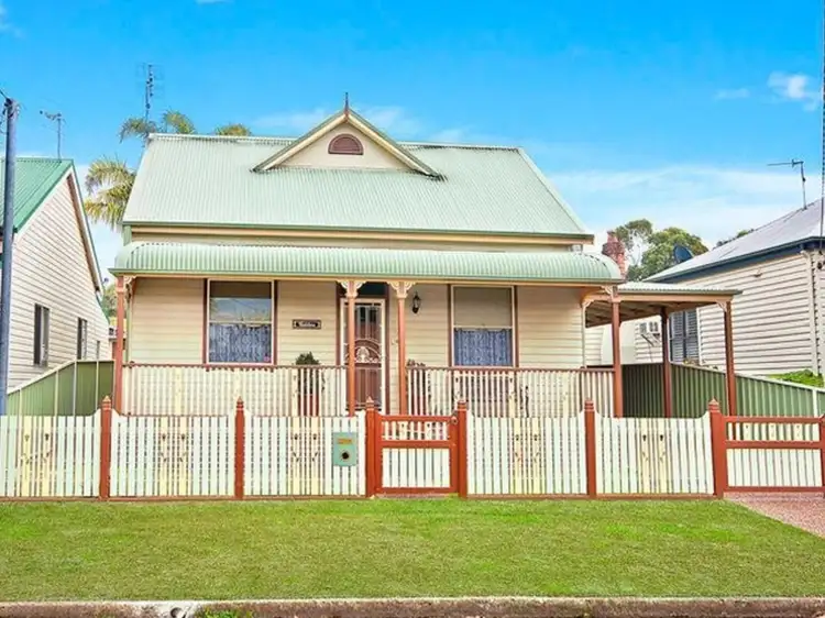 16 Edden Street, Adamstown NSW 2289