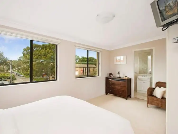 Fourth view of Homely townhouse listing, 2/108 Penshurst Street, Willoughby NSW 2068