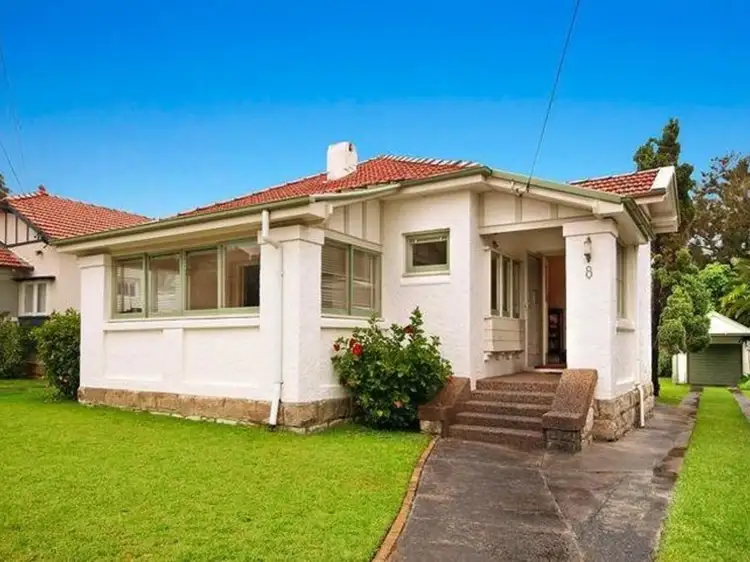 8 McClelland Street, Willoughby NSW 2068