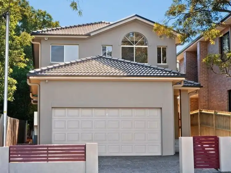 11A Hudson Avenue, Willoughby NSW 2068