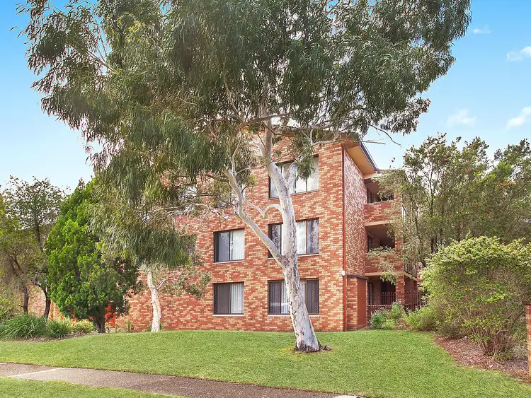 2/60 Auburn Street, Sutherland NSW 2232