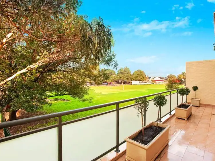 4/8 Macintosh Street, Mascot NSW 2020