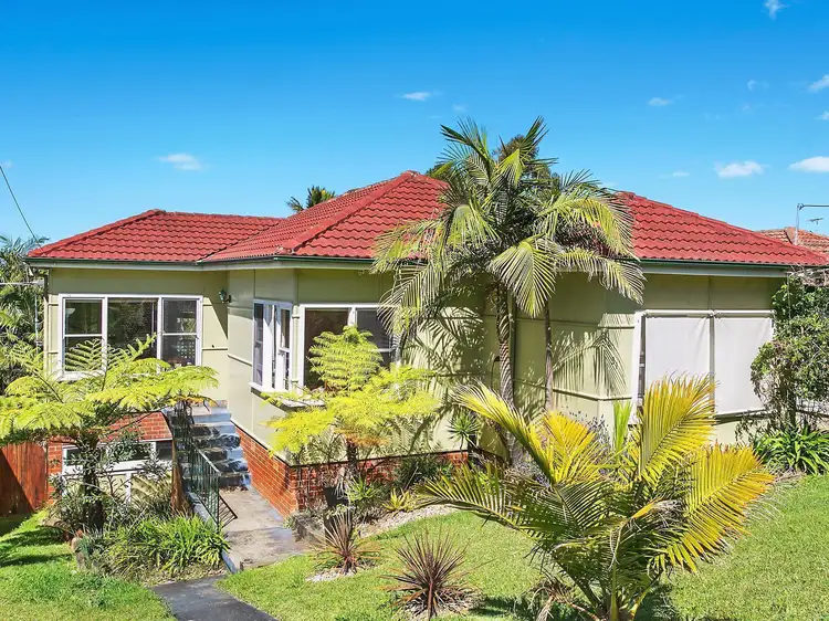 31 Lakeview Parade, Warriewood NSW 2102