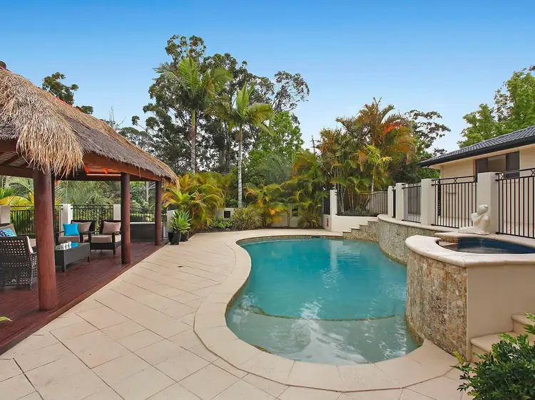 2 Evergreen Drive, Elanora QLD 4221