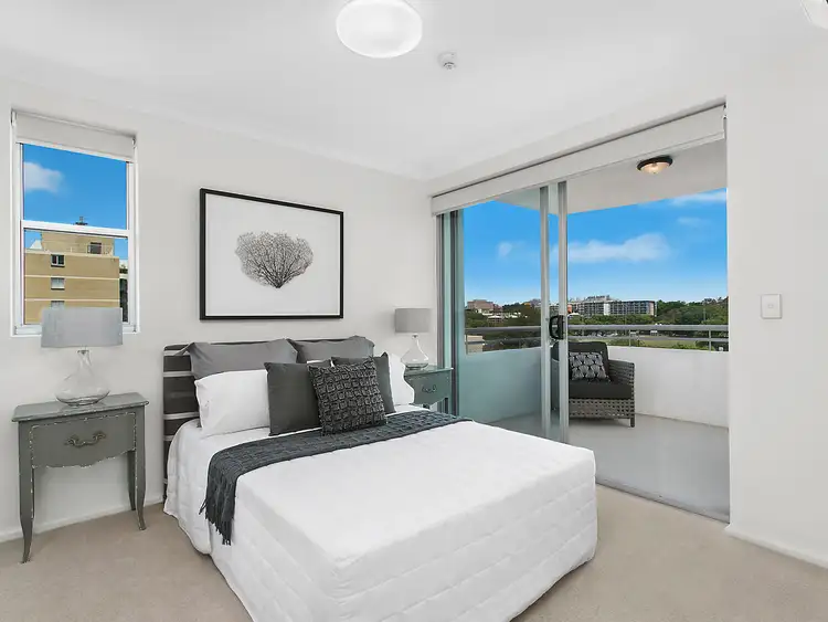 Sixth view of Homely apartment listing, 8/100 Macquarie Street, St Lucia QLD 4067