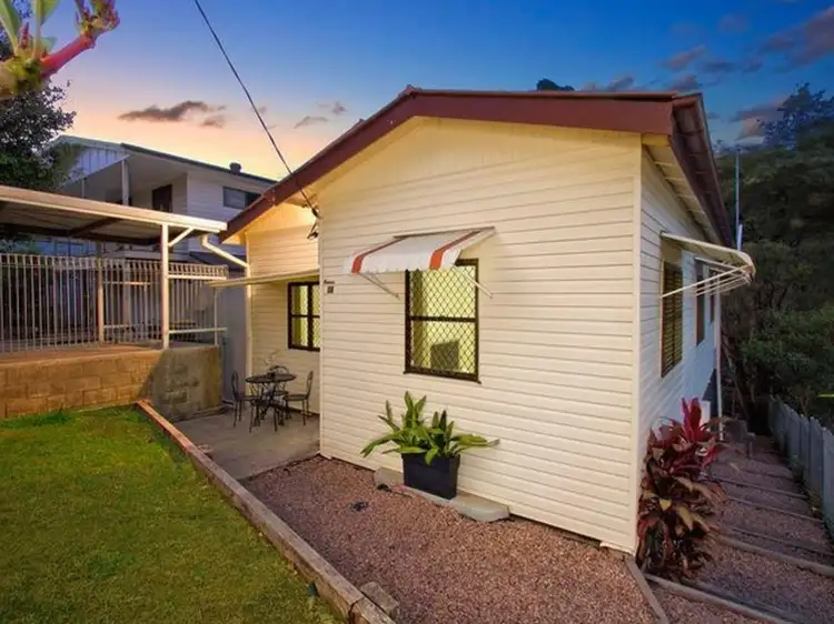 29 Montrose Road, Taringa QLD 4068