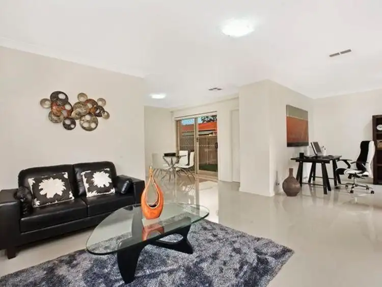 2/109 Belmore Road, Peakhurst NSW 2210