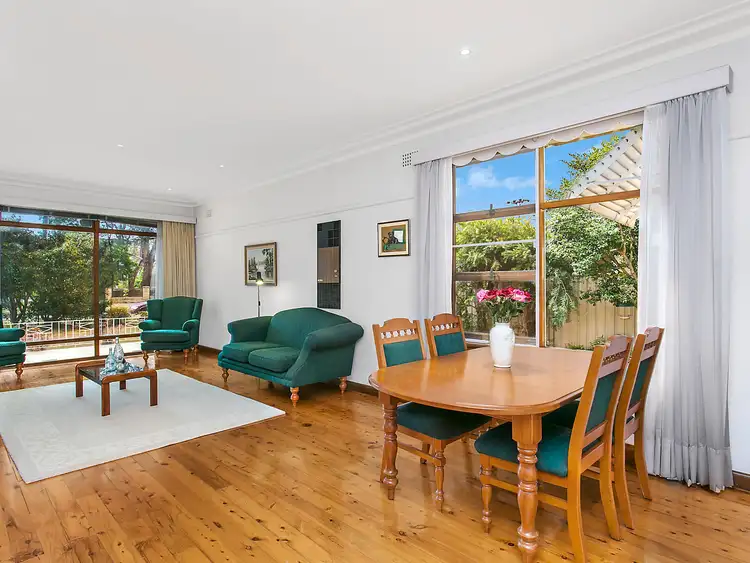 62 Johnstone Street, Peakhurst NSW 2210