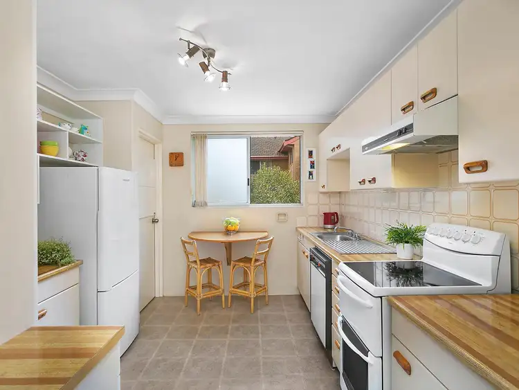 Second view of Homely apartment listing, 4/55 Glencoe Street, Sutherland NSW 2232