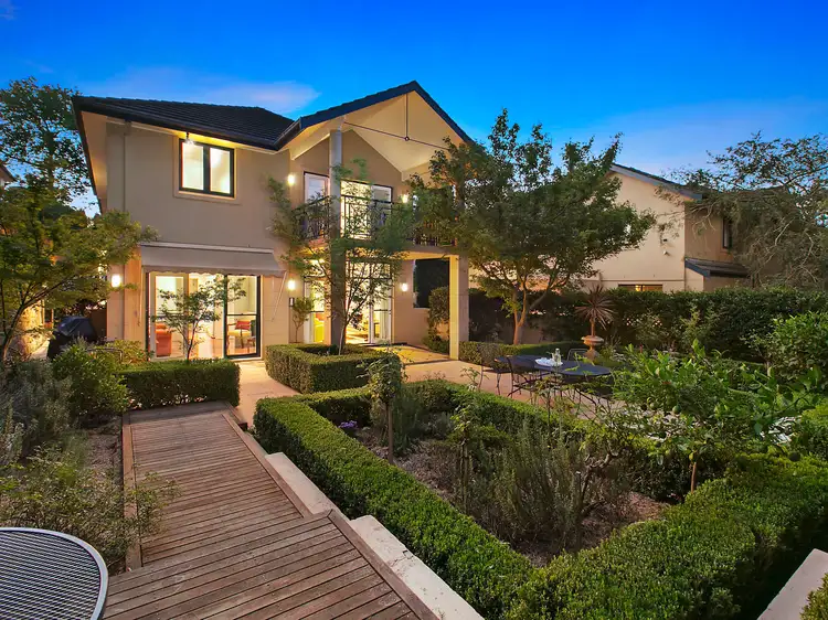 6/3 Neringah Avenue South, Wahroonga NSW 2076