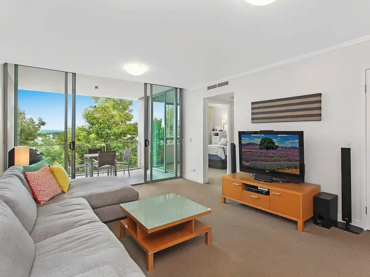 2303/33 TE Peters Drive, Broadbeach Waters QLD 4218