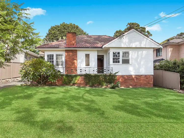 8 Caringbah Road, Woolooware NSW 2230