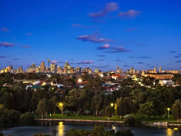 813/10 Brodie Spark Drive, Wolli Creek NSW 2205
