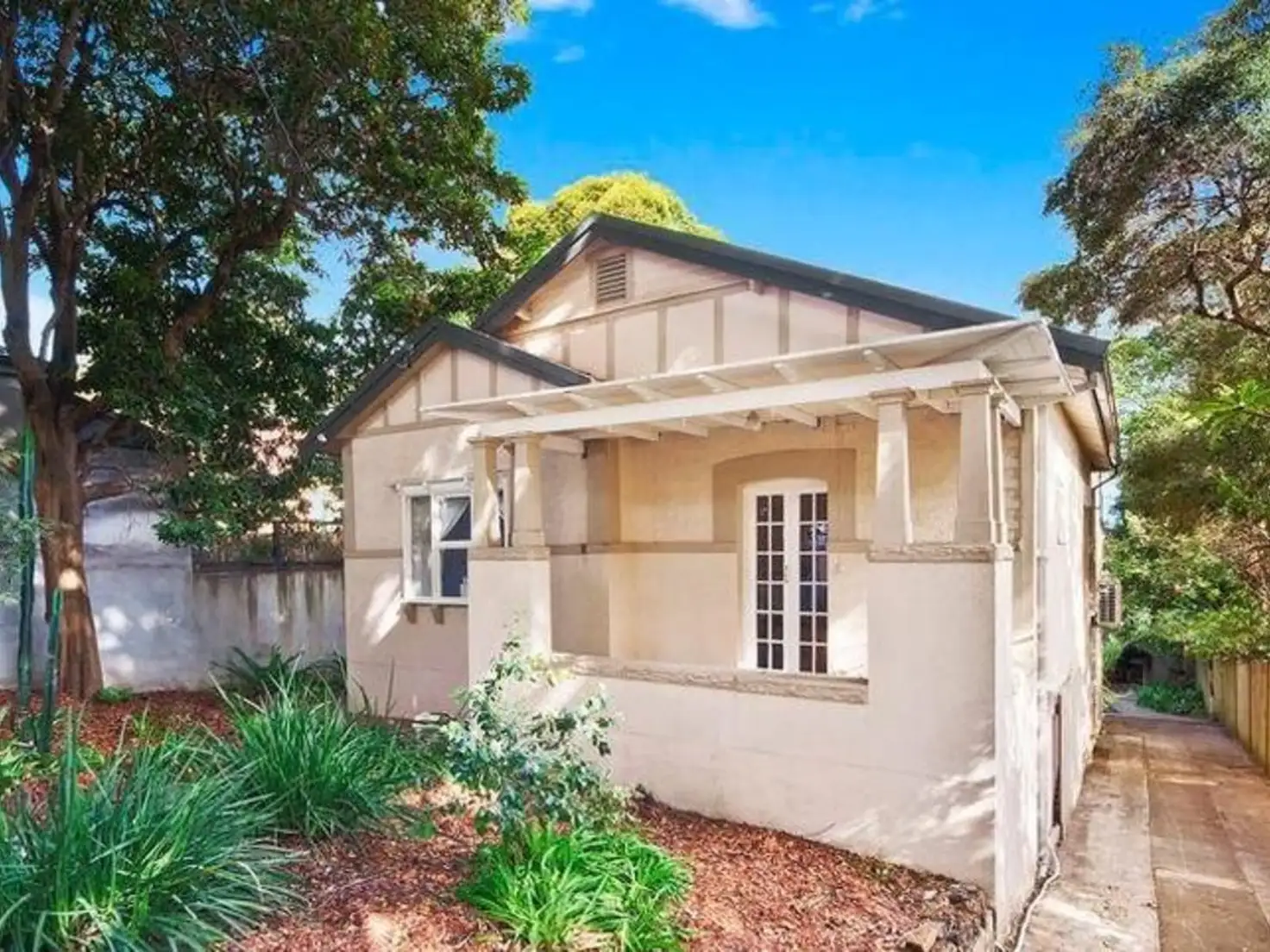 Main view of Homely house listing, 9 Woodland Street, Coogee NSW 2034