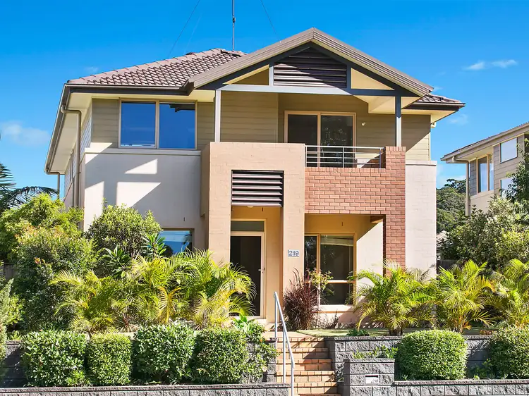 219 Macpherson Street, Warriewood NSW 2102