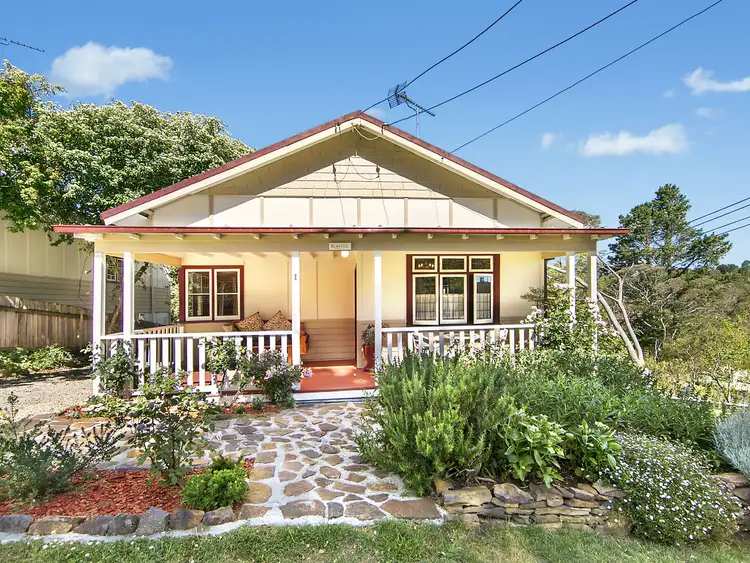 1 Eveleigh Avenue, Blackheath NSW 2785