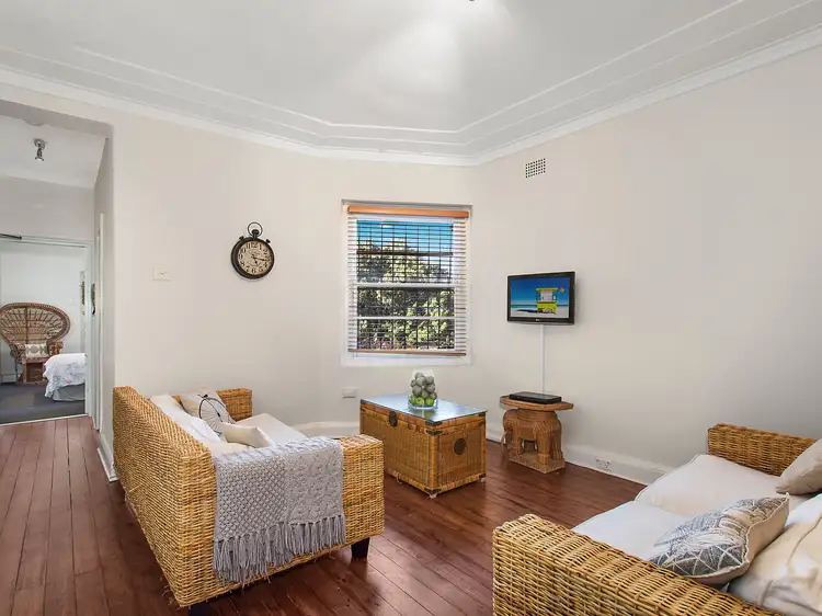 1/235 Old South Head Road, Bondi NSW 2026