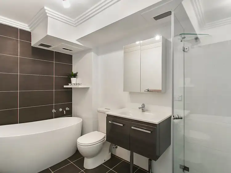 Fourth view of Homely apartment listing, 1B/4 Bligh Place, Randwick NSW 2031