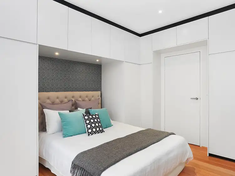 Third view of Homely apartment listing, 6/66 Riley Street, Darlinghurst NSW 2010