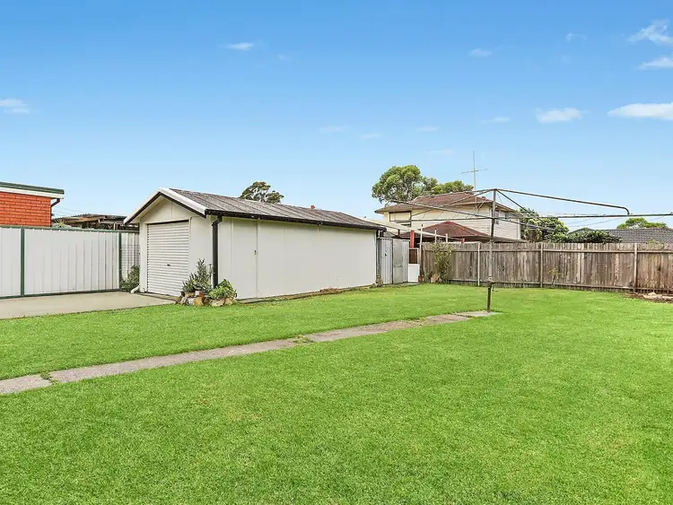 Sixth view of Homely house listing, 11 Lawrence Street, Seven Hills NSW 2147
