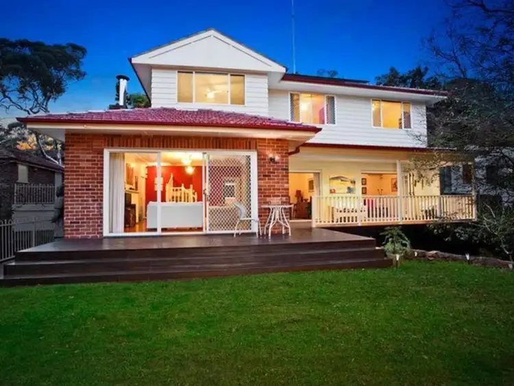 315 Eastern Valley Way, Middle Cove NSW 2068