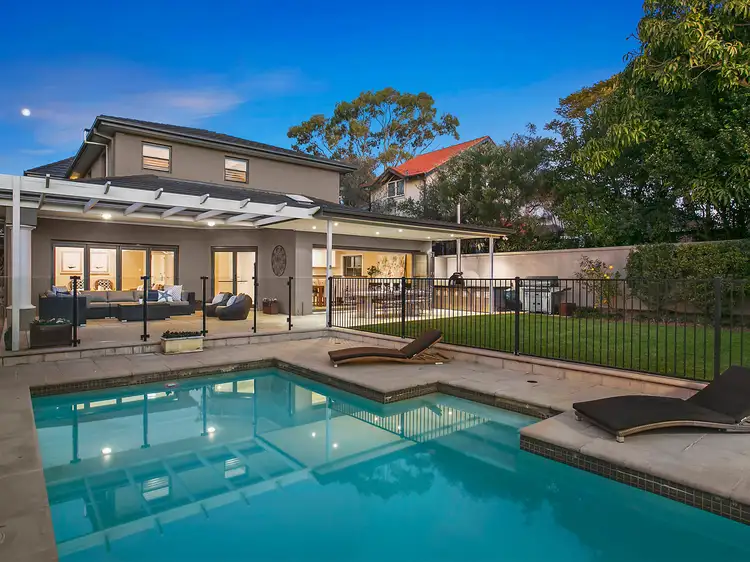 16 Bellambi Street, Northbridge NSW 2063