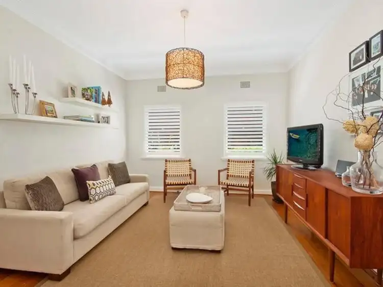 2/16A Spruson Street, Neutral Bay NSW 2089