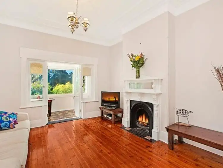 2/293 Ernest Street, Neutral Bay NSW 2089