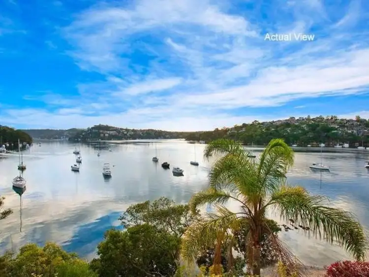 4 Hallstrom Close, Northbridge NSW 2063