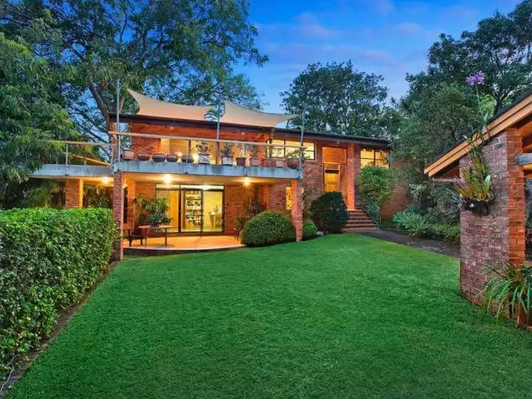 16 Bourmac Avenue, Northbridge NSW 2063