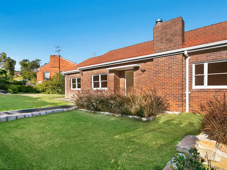 3 Rosebridge Avenue, Castle Cove NSW 2069