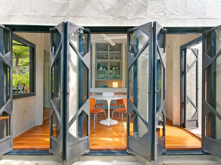 Fourth view of Homely house listing, 4 The Barbette, Castlecrag NSW 2068