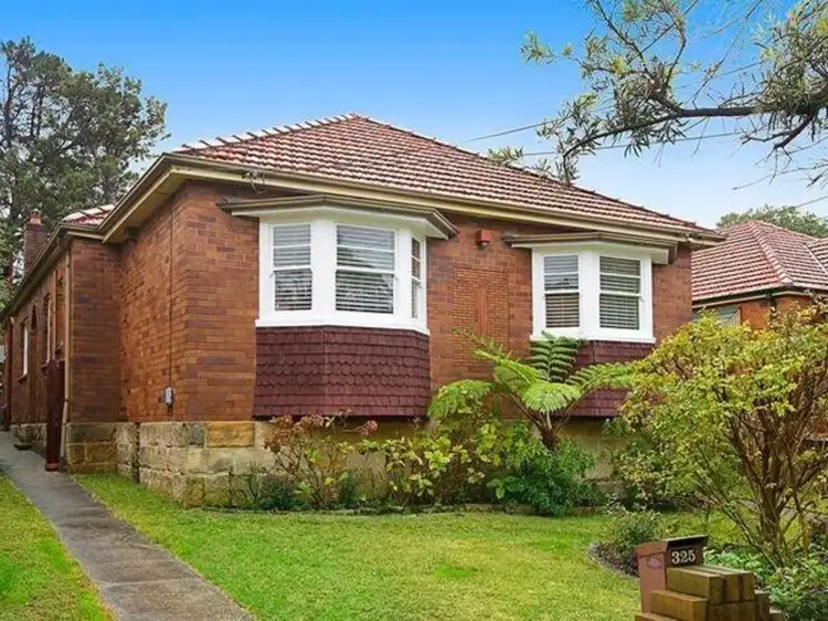 327 Sailors Bay Road, Northbridge NSW 2063