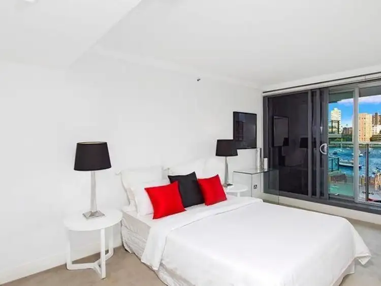 Fifth view of Homely apartment listing, 102/8 Glen Street, Milsons Point NSW 2061