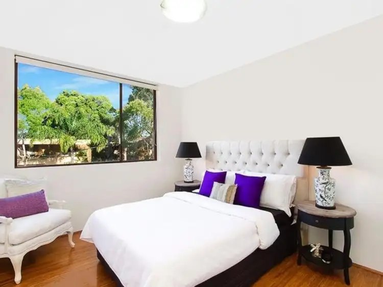 Third view of Homely apartment listing, 4/69 Shirley Road, Wollstonecraft NSW 2065