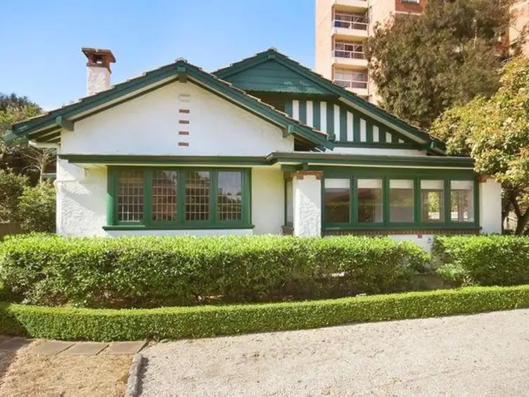 24 Cranbrook Avenue, Cremorne NSW 2090