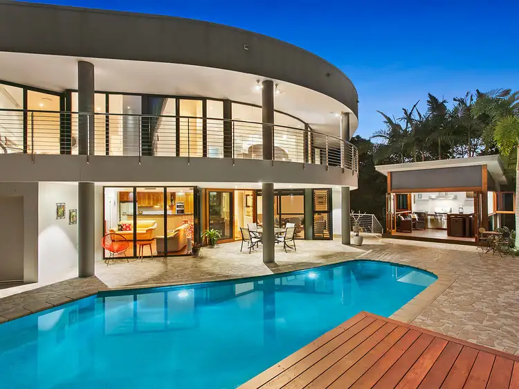 18 Jarvis Place, Arundel QLD 4214