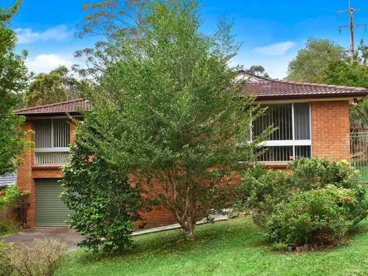 1 Pangari Close, Wyoming NSW 2250