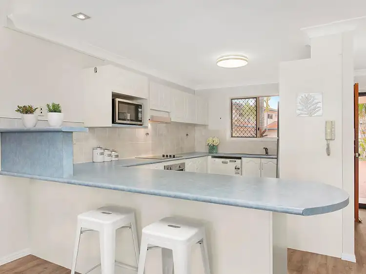 Fourth view of Homely apartment listing, 13/30 Martinez Avenue, West End QLD 4810