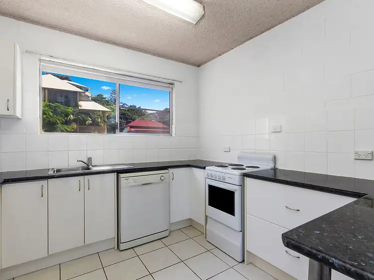 Main view of Homely apartment listing, 2/31 The Strand, North Ward QLD 4810
