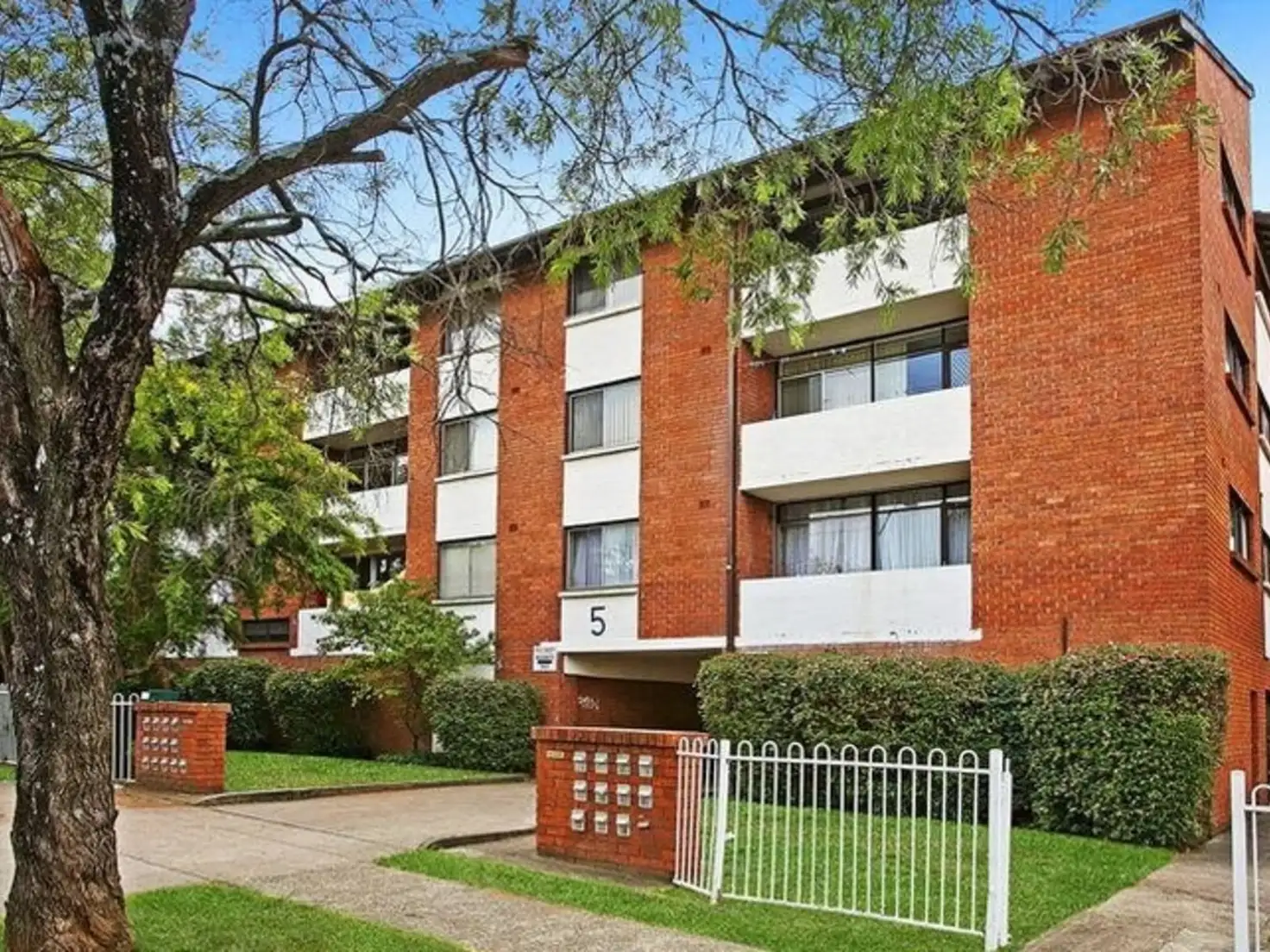 Main view of Homely apartment listing, 4/5 Lachlan Street, Warwick Farm NSW 2170